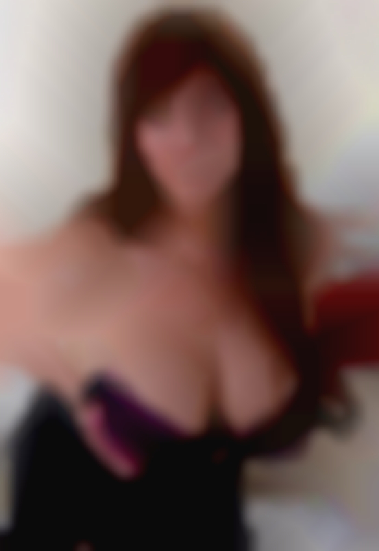 Wife masturbating pussy with someone in Pinellas Park.